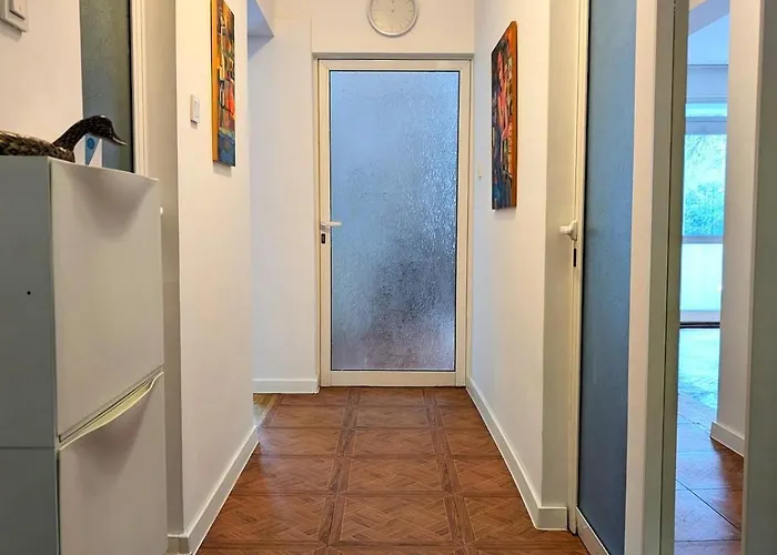 Seaside Luxury 아파트