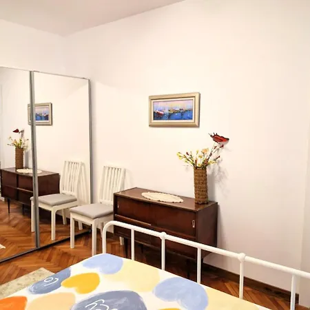 Seaside Luxury Warna