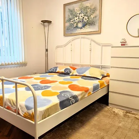 Seaside Luxury Apartament